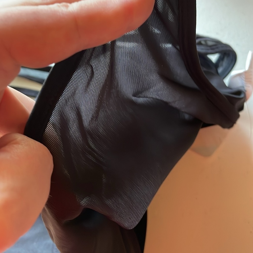 Fabletics High-Impact Bra - Picture 9 of 16